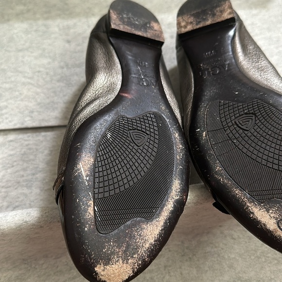 AGL ,leather flats size 39.5-Italy- Us-9.5 - Picture 6 of 9